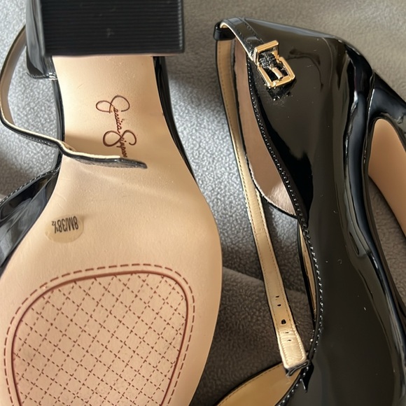 Jessica  Simpson heels - Picture 3 of 4